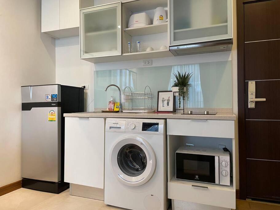Luxury And Modern Condo In Central Chiang Mai - Astra Condo 외부 사진